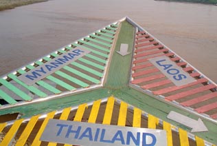 Triangle D'Or Chiang Mai avec guide parlant le français