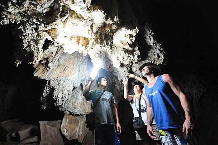 Pakarang Cave