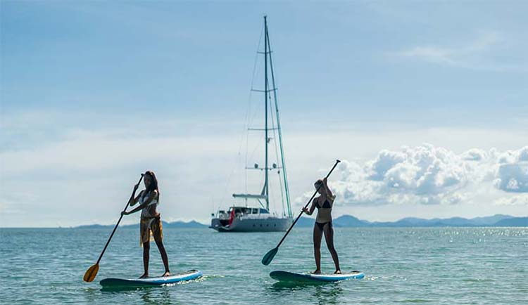 Sortie d'une journée en voilier à Phuket